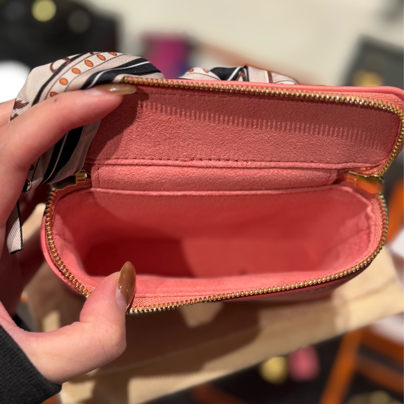 Louis Vuitton Epi 拉鍊零錢包-5