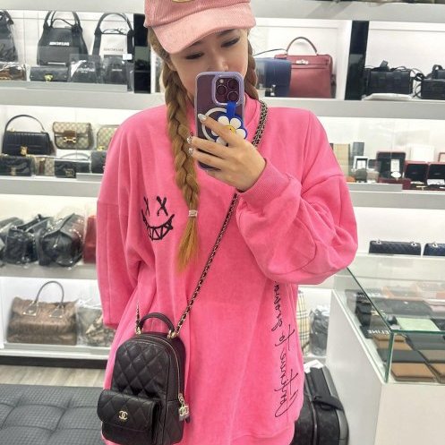 東區正精品㊣CHANEL AP3753 全新香奈兒黑色荔枝皮牛皮前口袋金釦拉鍊迷你後背包斜背包小書包 RZ4680-3