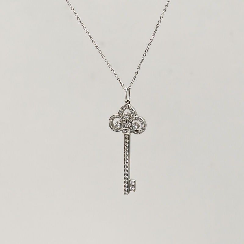 TIFFANY&CO 鳶尾花鑰匙項鏈FleurdeLis中號3.8cm滿鑽18K白金/鑽石/pt950-1