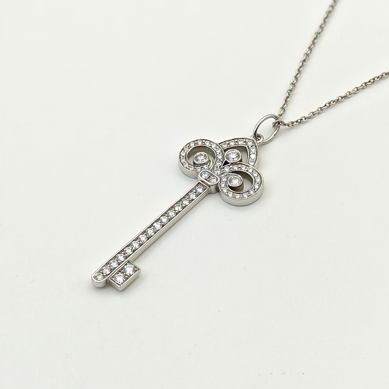 TIFFANY&CO 鳶尾花鑰匙項鏈FleurdeLis中號3.8cm滿鑽18K白金/鑽石/pt950-2