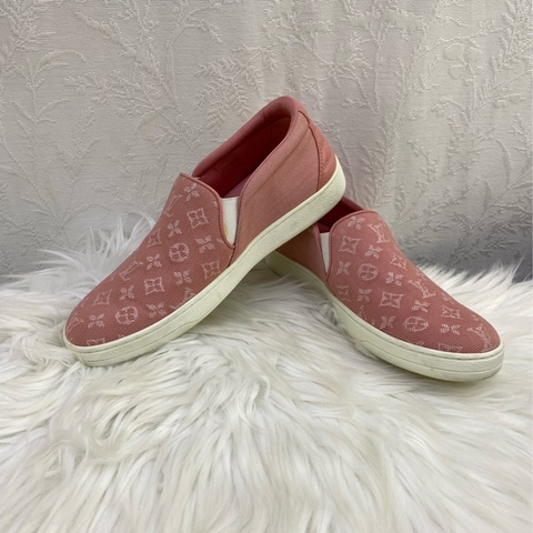 Louis Vuitton 牛仔布鞋 EU 37