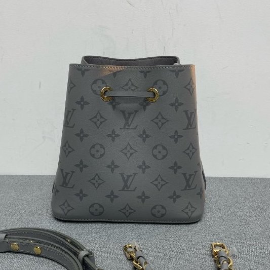 路易威登/Louis Vuitton 老花牛皮小水桶手提肩背斜背包-6