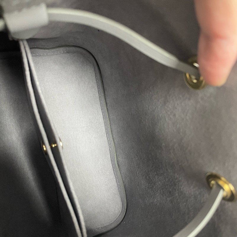 路易威登/Louis Vuitton 老花牛皮小水桶手提肩背斜背包-9