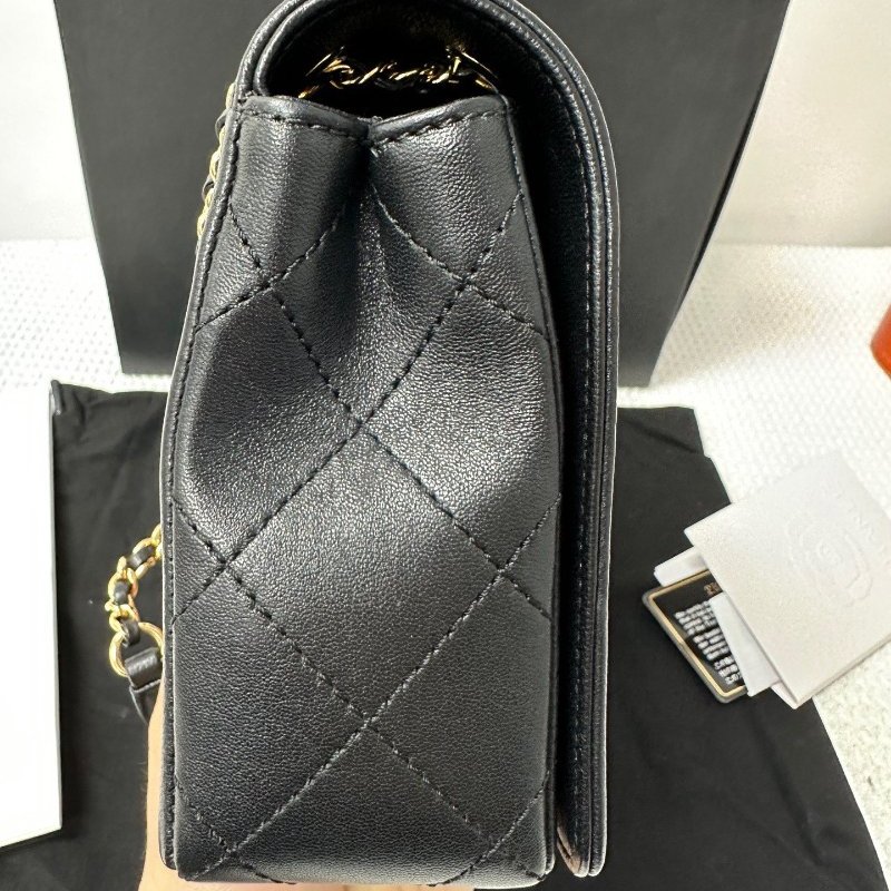 香奈兒/Chanel 雙C琺瑯扣 黑金鏈條包-3