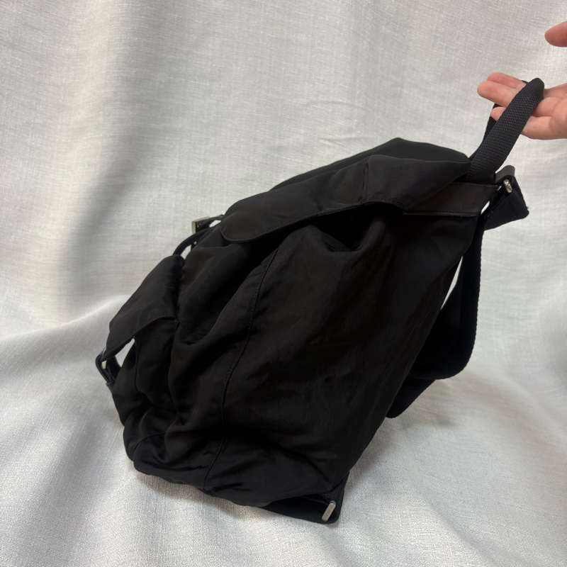 Prada 尼龍多用途 黑色雙肩包 背包-9