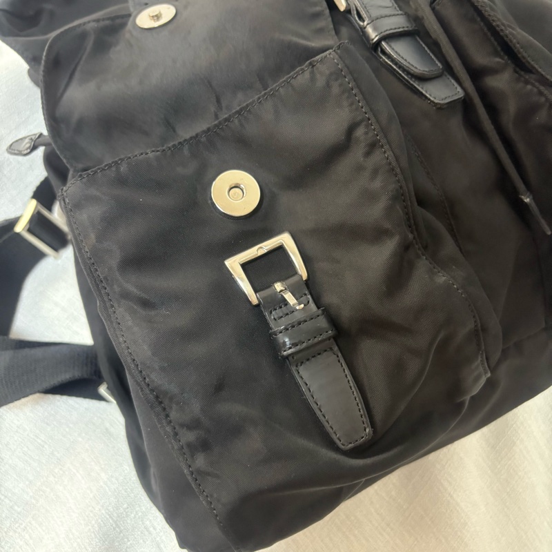 Prada 尼龍多用途 黑色雙肩包 背包-17
