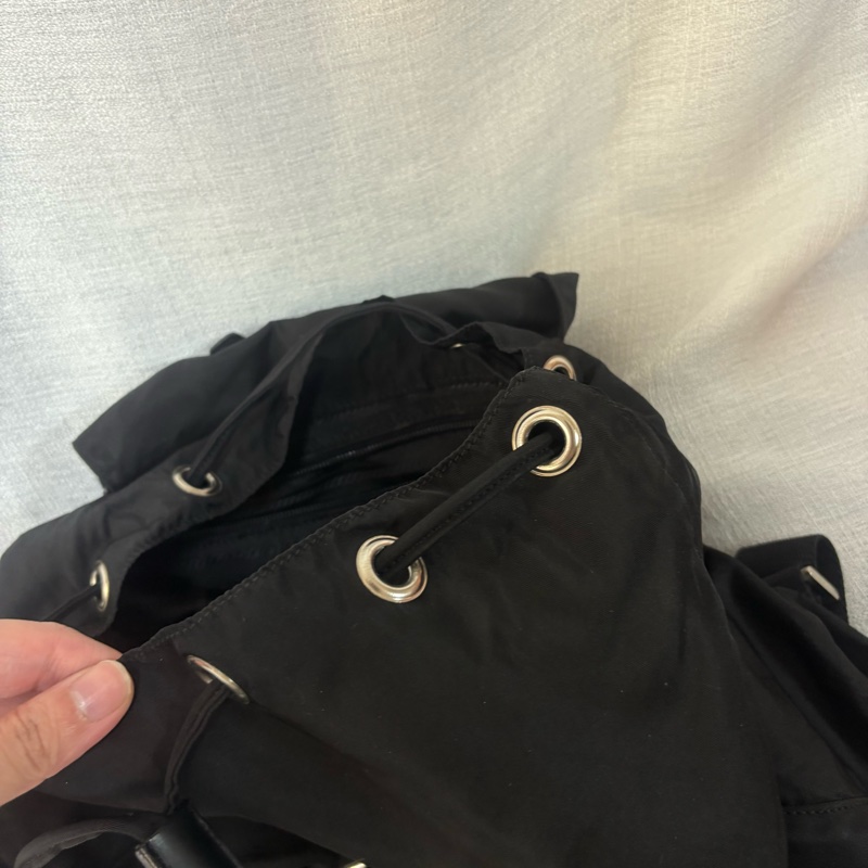 Prada 尼龍多用途 黑色雙肩包 背包-25