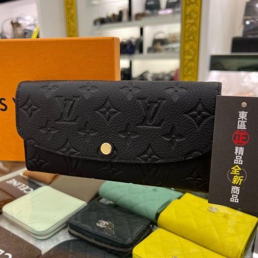 東區正精品㊣LV M62369 EMILIE 全新黑色全皮壓紋字紋拉鍊金釦子微笑零錢袋皮夾長夾 RZ5734-1