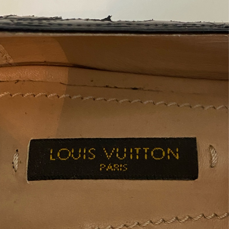 Louis Vuitton Flats EU 37-11