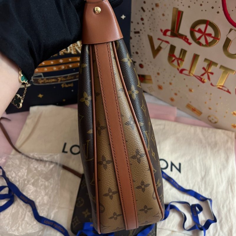 全新品 路易威登/Louis Vuitton Loop Hobo大月亮豌荳包 歐陽娜娜同款-2