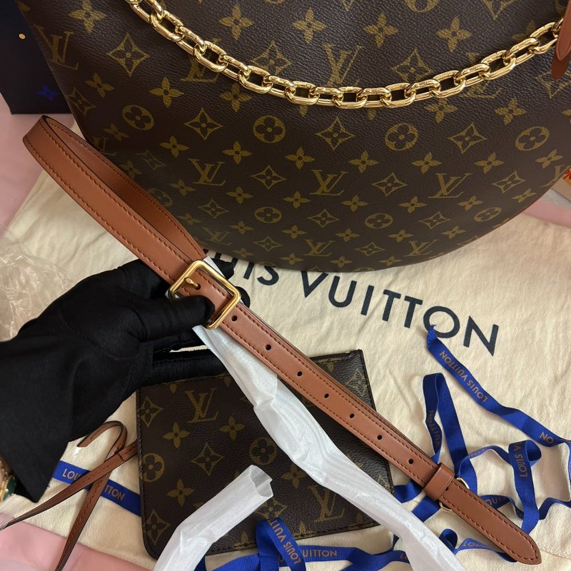 全新品 路易威登/Louis Vuitton Loop Hobo大月亮豌荳包 歐陽娜娜同款-8