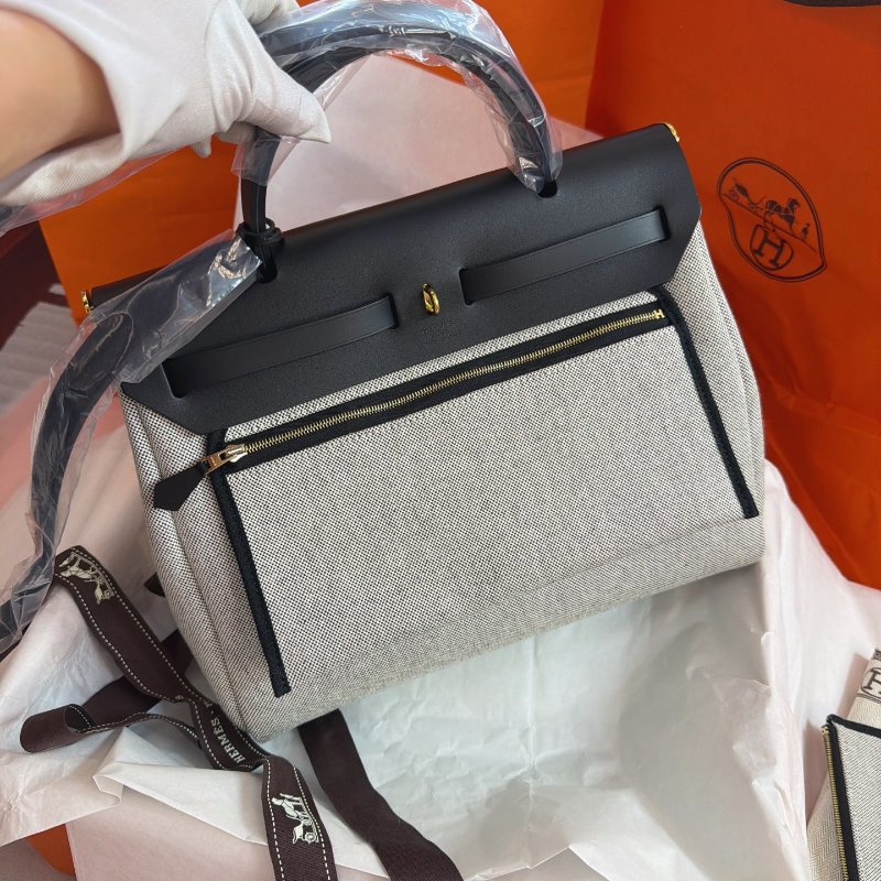 全新品 HERMES愛馬仕Herbag31 福寶賽道黑色金扣 豬鼻子B刻 附件盒子塵袋鎖鑰匙-6