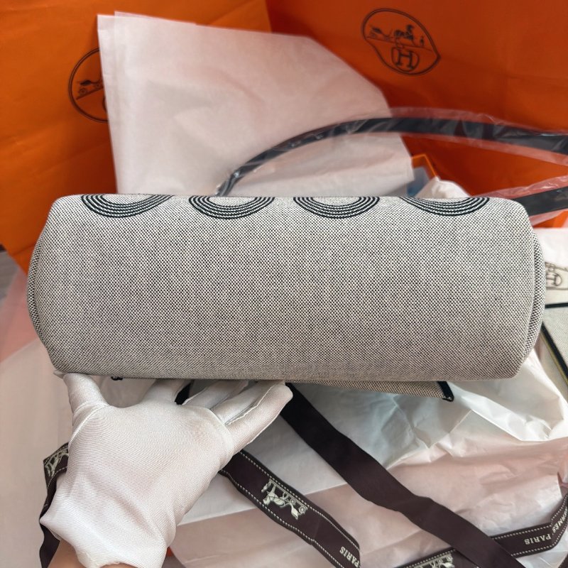 全新品 HERMES愛馬仕Herbag31 福寶賽道黑色金扣 豬鼻子B刻 附件盒子塵袋鎖鑰匙-7