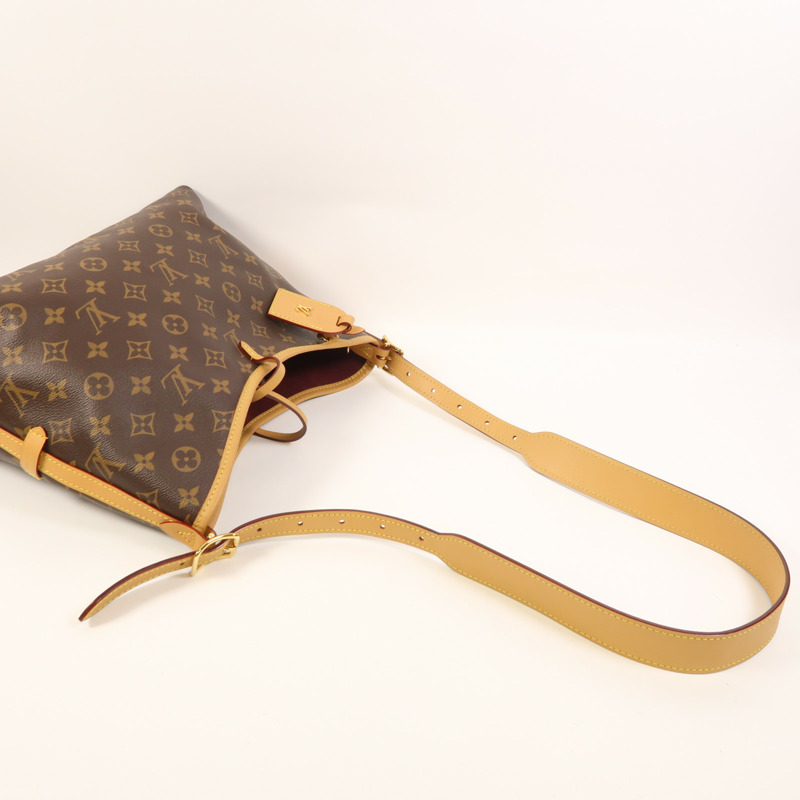 LOUIS VUITTON Monogram CarryAll PM金扣肩背袋-6