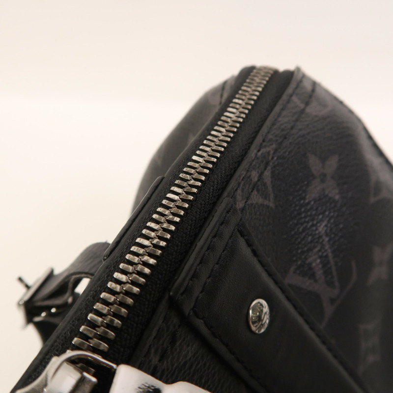 LOUIS VUITTON Monogram Eclipse Keepall Bandouliere 25肩背袋-13