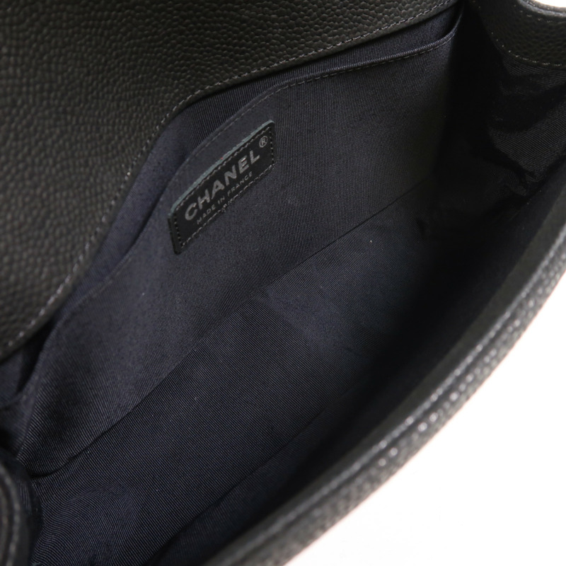 CHANEL 牛皮皮革Boy 25銀扣鏈帶肩背袋-4