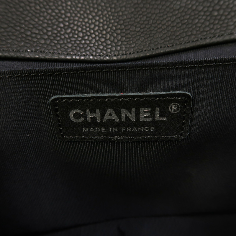 CHANEL 牛皮皮革Boy 25銀扣鏈帶肩背袋-5