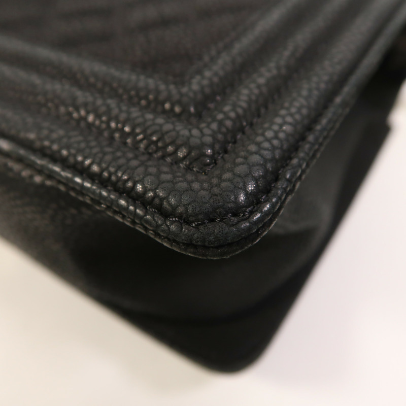 CHANEL 牛皮皮革Boy 25銀扣鏈帶肩背袋-13