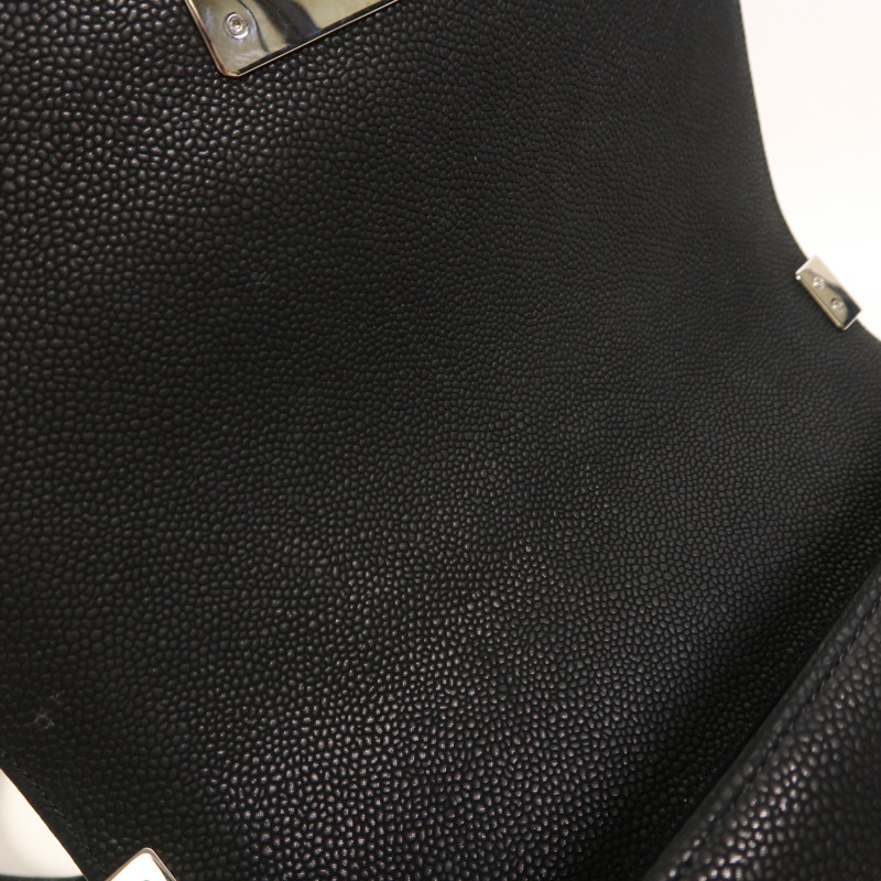 CHANEL 牛皮皮革Boy 25銀扣鏈帶肩背袋-15