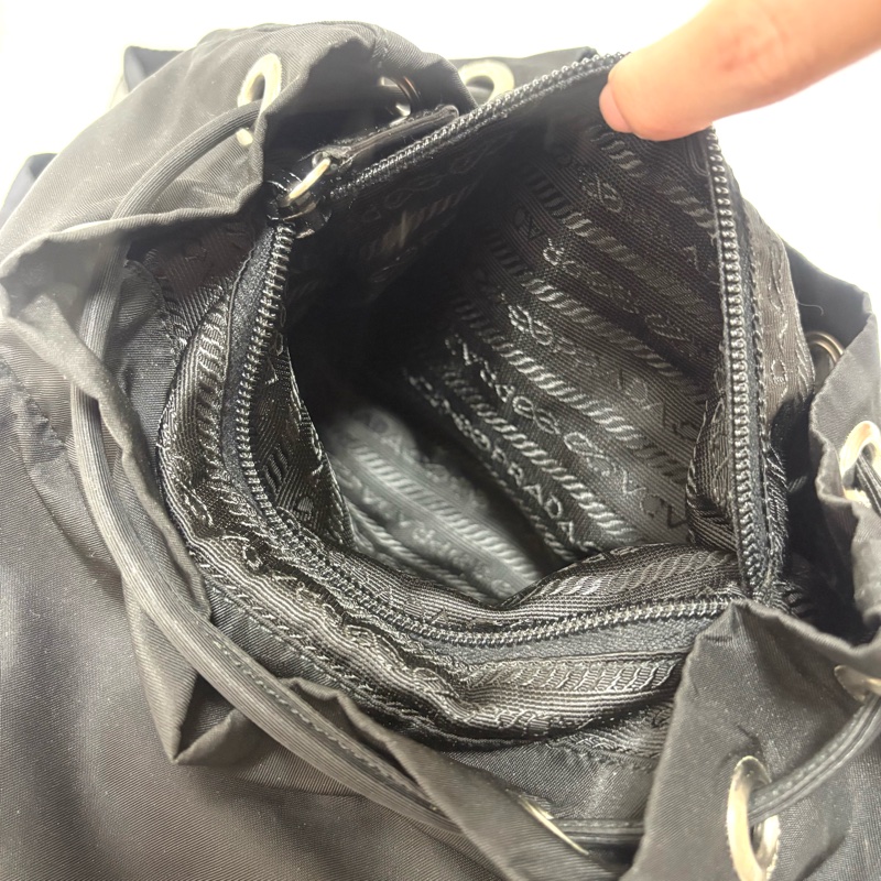 Prada 尼龍多用途 黑色雙肩包 背包-26