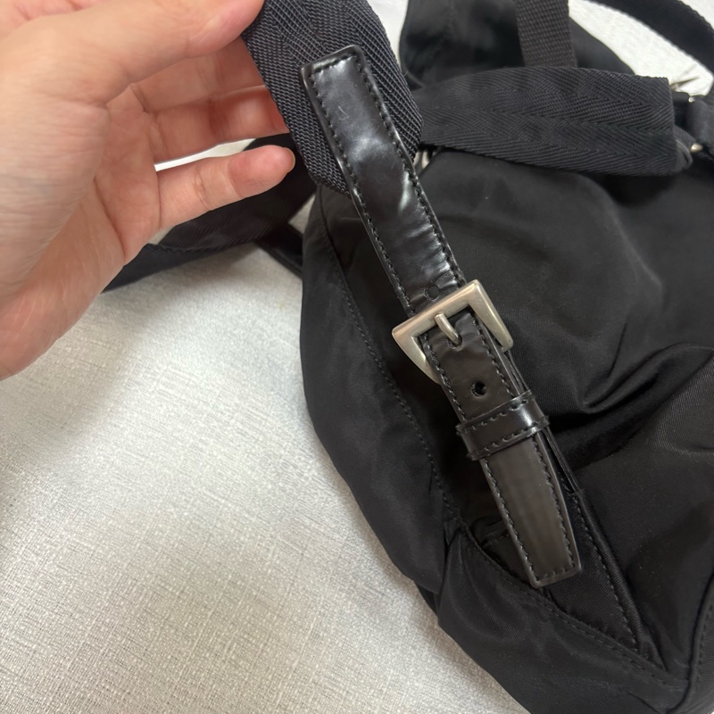 Prada 尼龍多用途 黑色雙肩包 背包-34