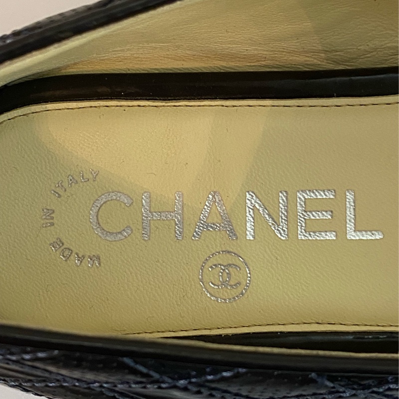 Chanel Flats. EU 38-5