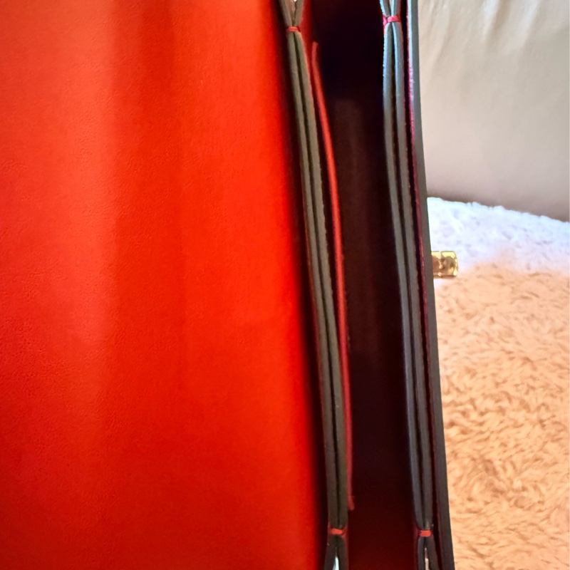 Valentino 小卯釘包 斜背包 手拿包 約21cm-4