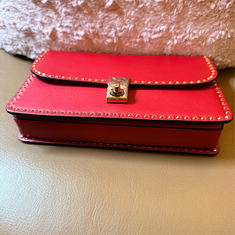 Valentino 小卯釘包 斜背包 手拿包 約21cm-12