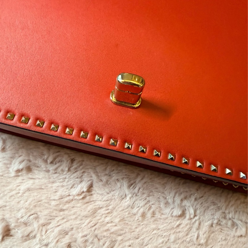 Valentino 小卯釘包 斜背包 手拿包 約21cm-7