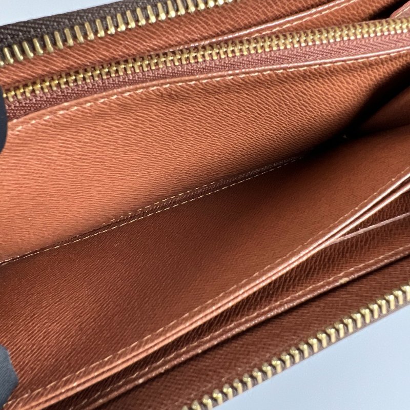 LV M42616 老花ㄇ拉長夾-7