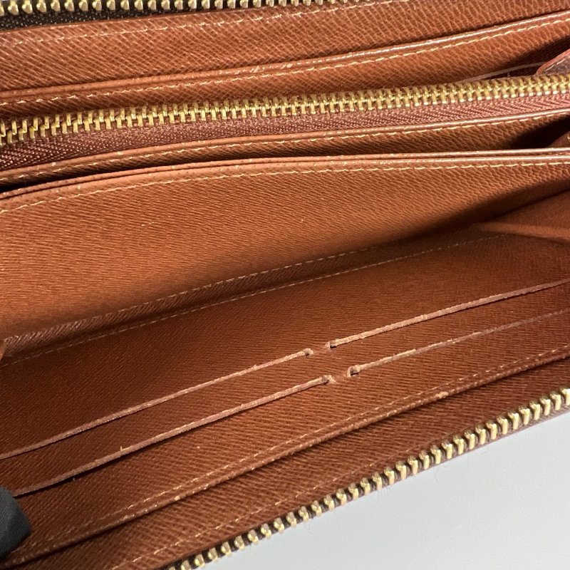 LV M42616 老花ㄇ拉長夾-9