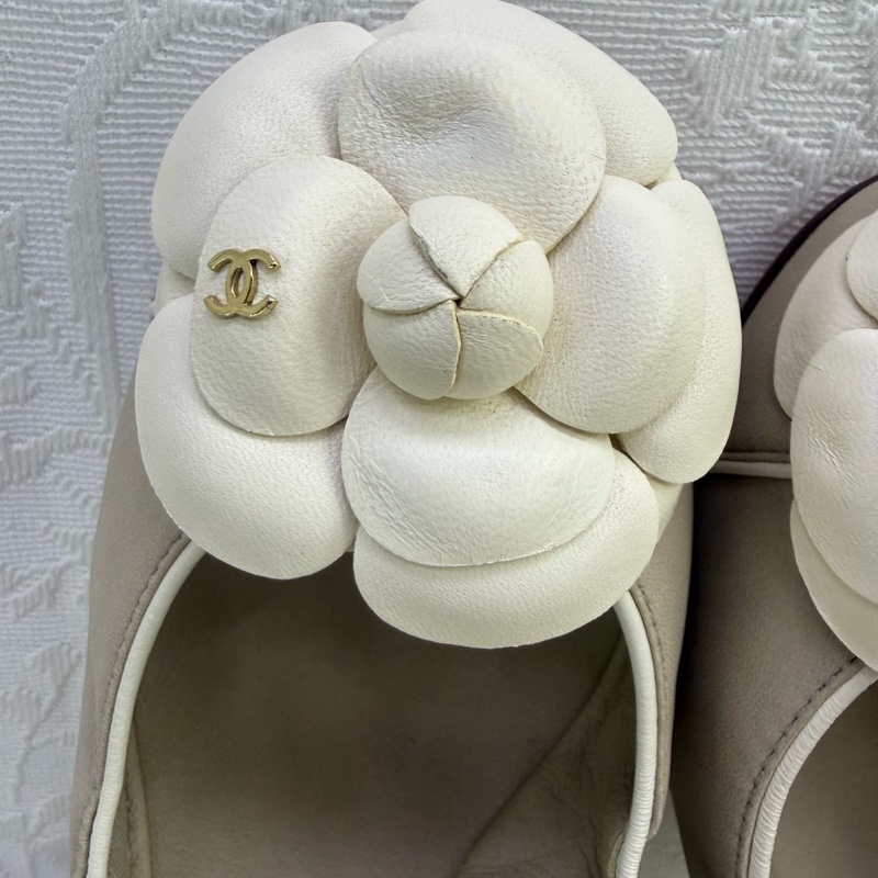 Chanel Flats EU 38-1