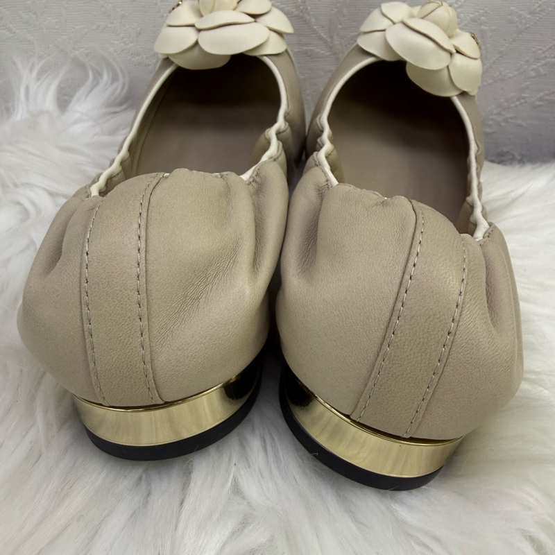 Chanel Flats EU 38-4