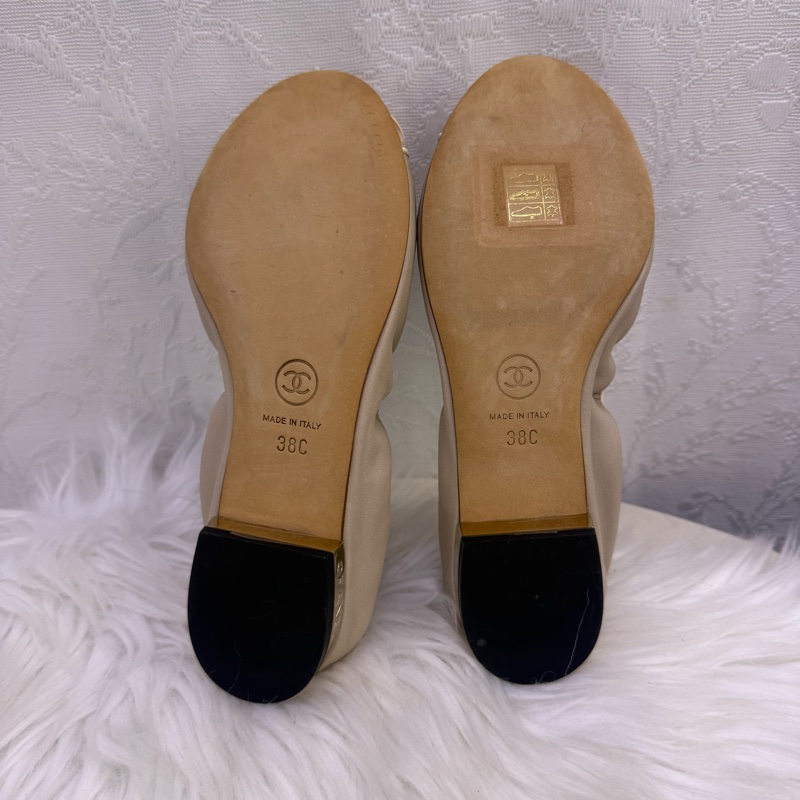 Chanel Flats EU 38-6