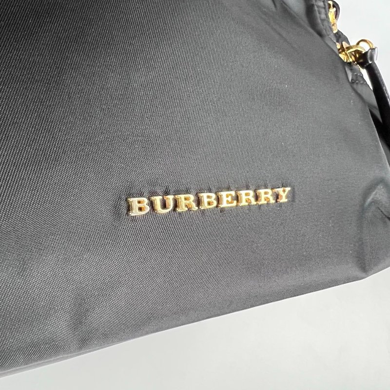 BURBERRY 黑尼龍拚皮革後背包-13
