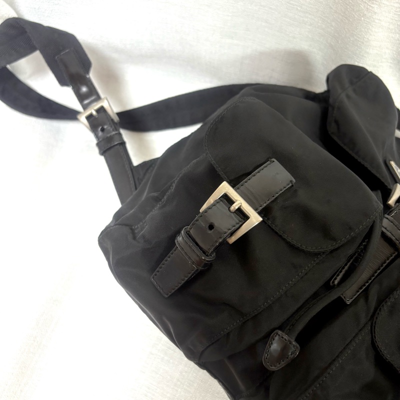 Prada 尼龍多用途 黑色雙肩包 背包-11