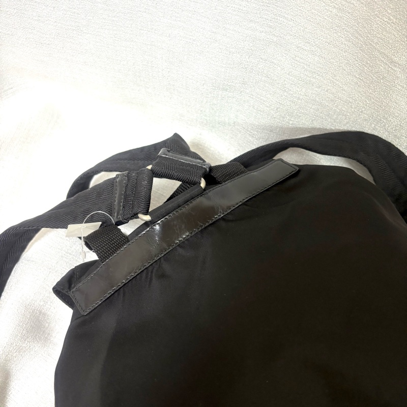 Prada 尼龍多用途 黑色雙肩包 背包-14