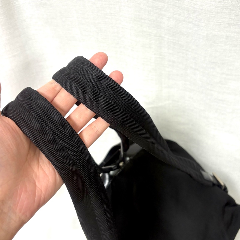 Prada 尼龍多用途 黑色雙肩包 背包-15