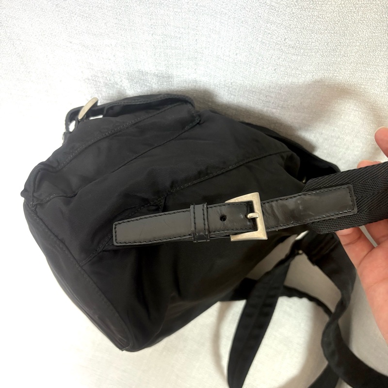 Prada 尼龍多用途 黑色雙肩包 背包-17