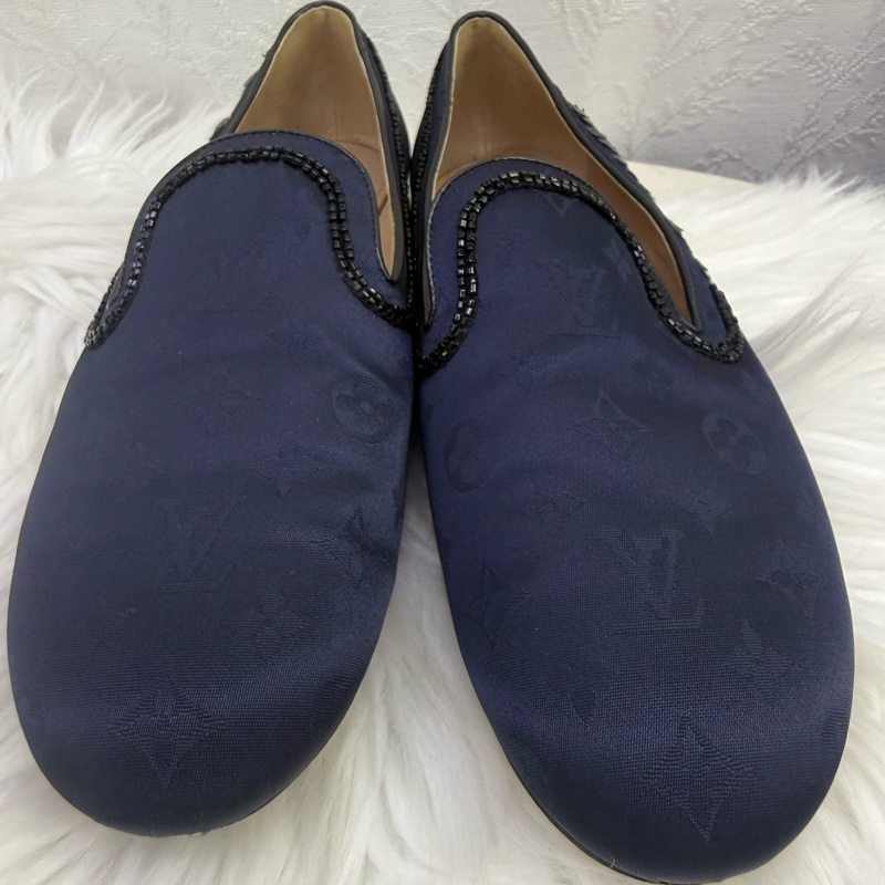 Louis Vuitton Flats EU 37-11
