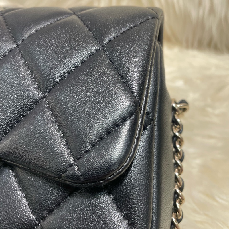 Chanel 20cm 黑色羊皮Flap Bag 珠鏈帶-8