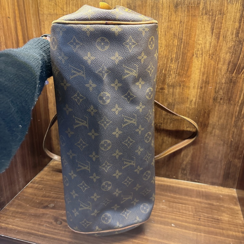 Louis Vuitton Monogram 肩背包-2