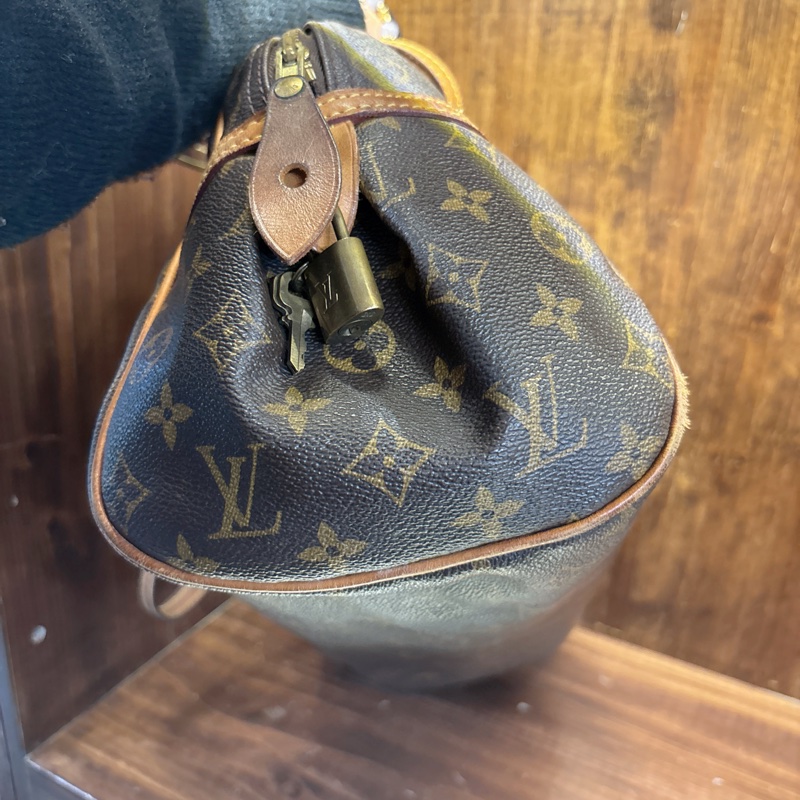 Louis Vuitton Monogram 肩背包-3