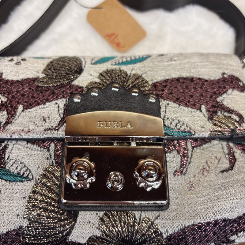 Furla 動物印花斜挎包-7
