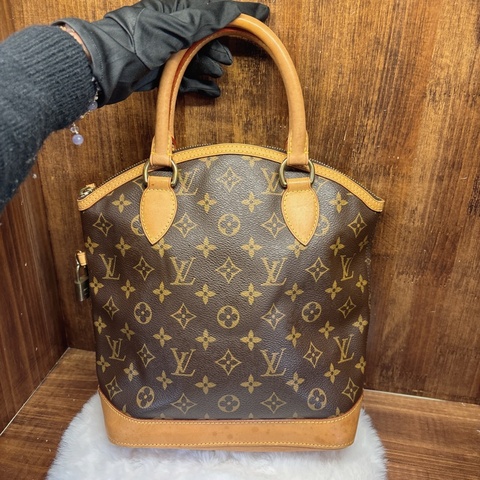 Louis Vuitton Monogram Alma 手提包