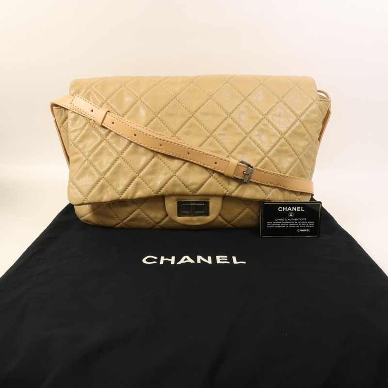 CHANEL 牛皮皮革Shoulder Bag銀扣肩背袋-9