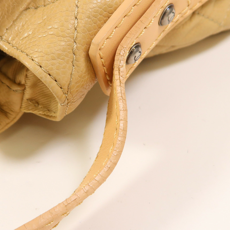 CHANEL 牛皮皮革Shoulder Bag銀扣肩背袋-19