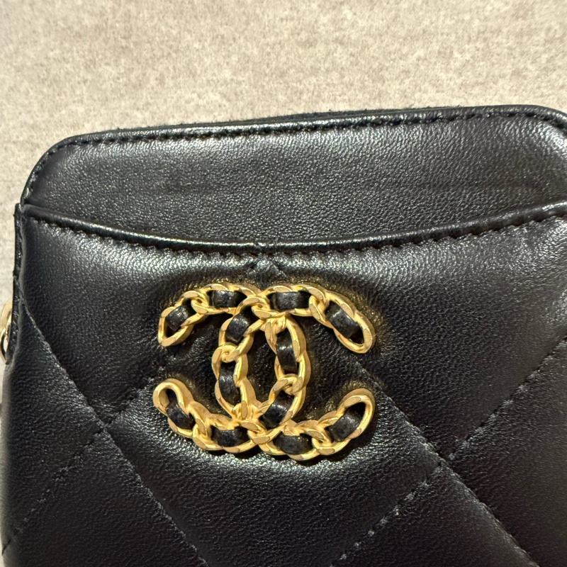 Chanel 19 吐司零錢卡包-12