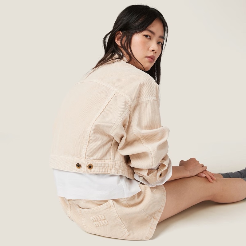 Miu Miu 女士 背面徽標短褲IT-38 IT-40碼-2