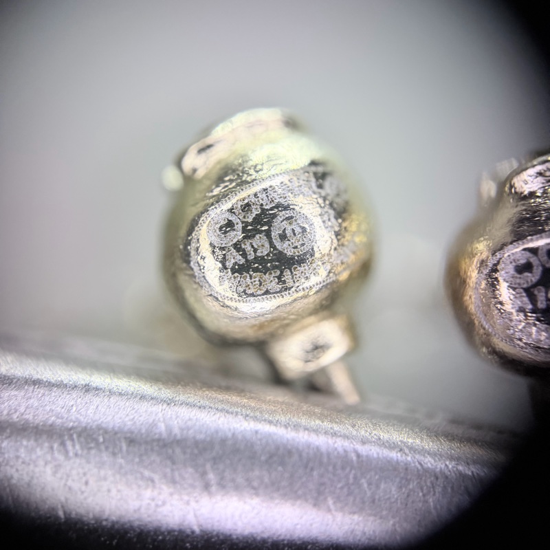 Chanel 垂吊粉色Tweed 款設計水鑽珍珠雙C耳環 XB969-11